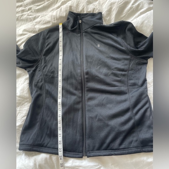 IZOD perform X full zip jacket | L - Picture 9 of 9